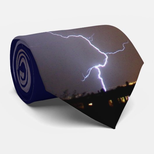 Blikseminslagen achter thuis stropdas (Opgerold)