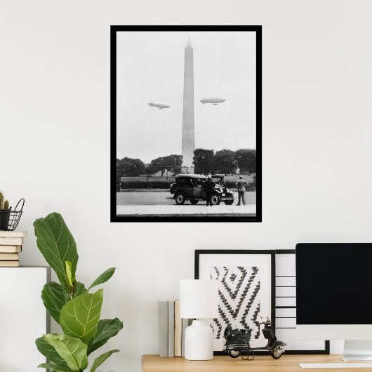 Blimps nabij het Washington Monument van 1924 Poster (Thuiskantoor)