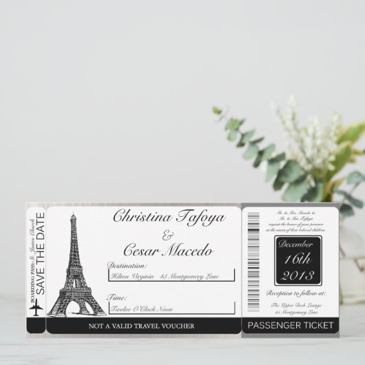 Blk Eiffel Tower boarding Pass Weduwen Uitnodiging (Staand voorkant)