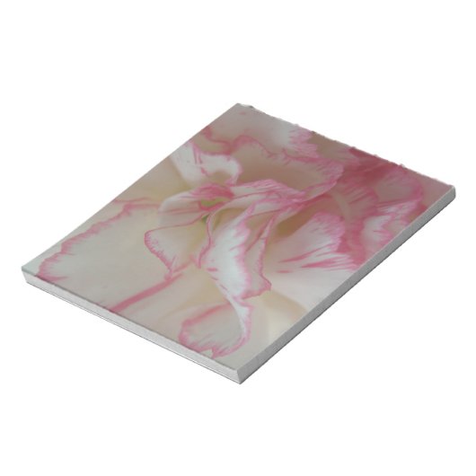 Blocnote met witte en roze anjer (Linkerzijde)