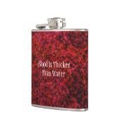 Bloed is dikker dan een waterfles heupfles (Links)