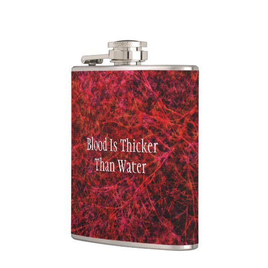 Bloed is dikker dan een waterfles heupfles (Links)