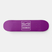 Bloed modern 3 Initialen monogram | Wit en Paars Persoonlijk Skateboard (Horizontaal)