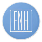 Bloed modern 3 Initialen monogram | Zacht blauw Keramische Knop (Voorkant)