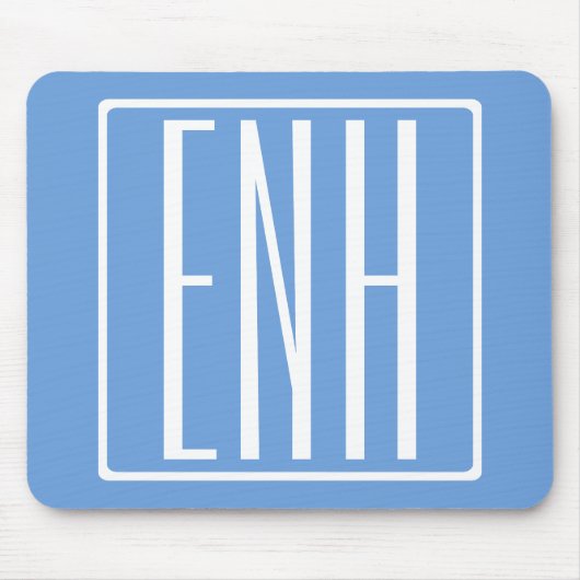 Bloed modern 3 Initialen monogram | Zacht blauw Muismat (Voorkant)