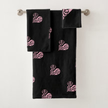 Bloed roze en zwarte Filigree Heart Towel Set