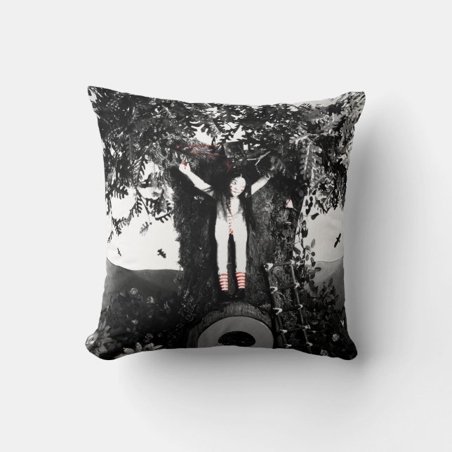 Bloed thee en rood string pop kussen (Voorkant)