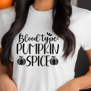 Bloedgroep Pompoengewürze Halloween Verpleegster Tri-Blend Shirt