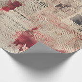 Bloedige Krantenprint Cadeaupapier (Hoek)