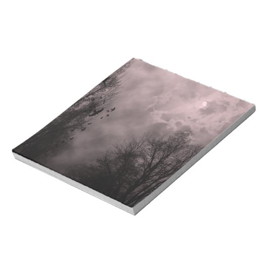 Bloedrode hemd met Ravens Notitieblok (Linkerzijde)