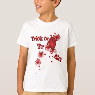 Bloedspatten en realistisch hart Halloween T-shirt