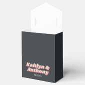 Bloedstroom 70's Retro Groovy Wedding Bedankdoosjes (Geopend)