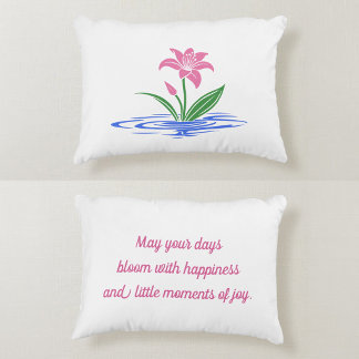Bloei van Geluk | Bloemige Inspirerende Quote Accent Kussen