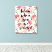 Bloei waar je bent geplant roze Waterverf bloemen Canvas Afdruk (Insitu (Houten vloer))