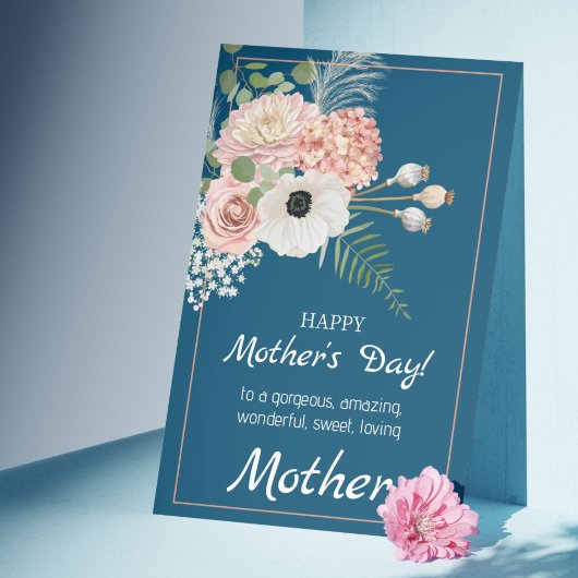 Bloeiend Samen: Een Zoete Rustieke Moederdag  Feestdagenkaart