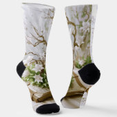 Bloeiende boom groeien uit een boek sokken (Gebogen)