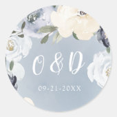 Bloeiende botanische stoffige blauw Bruiloft monog Ronde Sticker (Voorkant)