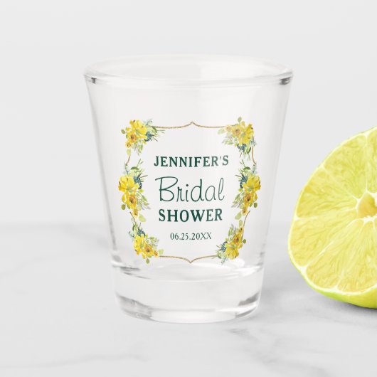 Bloeiende Gele Lente Bloemen Bruidsdiner Shot Glas (Voorkant)