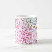 Bloeiende gouden bloemtak op witte achtergrond koffiemok (Center)