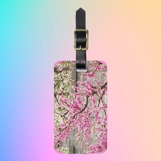 Bloeiende kersen- en abrikozenbomen bagagelabel
