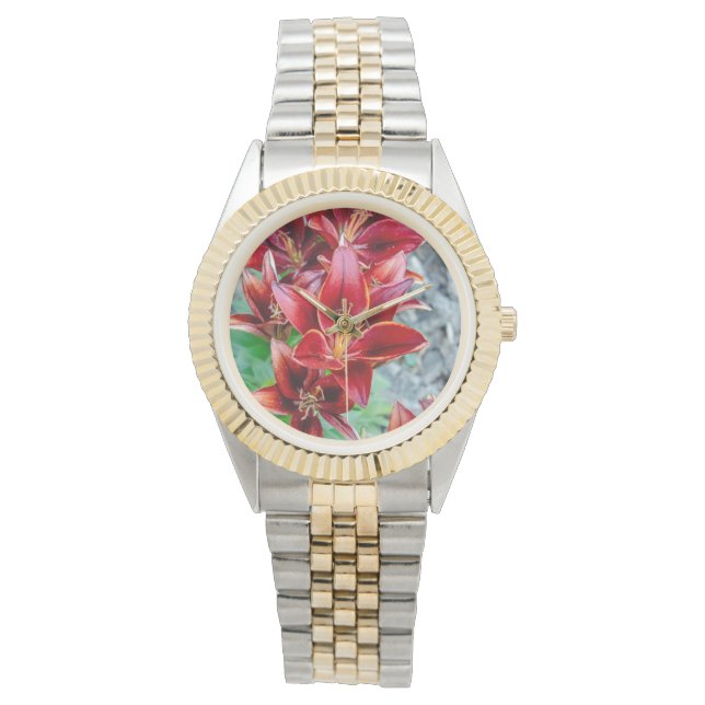 Bloeiende Lelie – Levendige Rode Bloem Horloge (Voorkant)