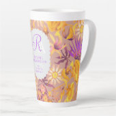 Bloeiende mystieke bloemenmonogram bruin latte Mok (Rechterhoek)