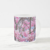 Bloeiende schoonheid: Sakura Bloem Matglas Koffiemok (Voorkant rechts)