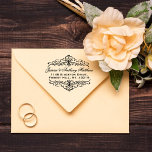bloeiende vintage bruiloft retouradres  zelfinktende stempel<br><div class="desc">Voeg eenvoudig je retouradres toe met deze eenvoudige maar zeer trendy zelfinktstempel. Het unieke ontwerp beschikt over jouw naam en adres met  wervelontwerp dat super gemakkelijk aan te passen is. Overeenkomende bruidsartikelen zijn te vinden in het collectie.</div>
