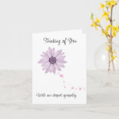 Bloem achtervolgende bloemblaadjes sympathie kaart (Gele Bloem)