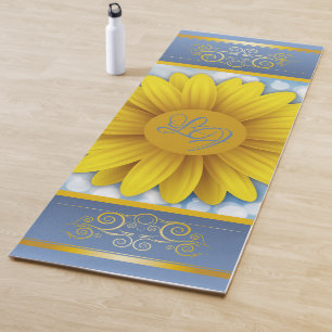 Bloem en Monogram Yogamat