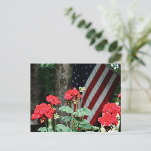 Bloem en vlag Rood wit en blauw Briefkaart (Staand voorkant)