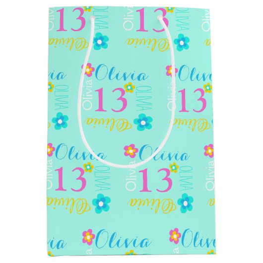 Bloem gepersonaliseerde naam leeftijd 13e verjaard medium cadeauzakje (Voorkant)