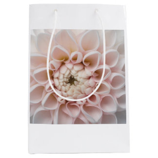 bloem medium cadeauzakje