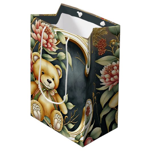 Bloem Teddybeer letter C Medium Cadeauzakje (Voorkant Gekanteld)