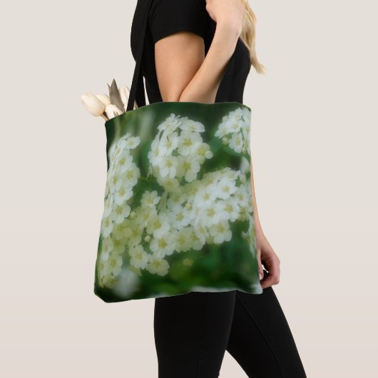 Bloem van wilde witte rozen tote bag (Dichtbij)