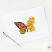 Bloem vlinder met gele Californische pap Ovale Sticker (Envelop)