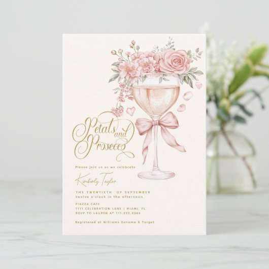 Bloemblaadjes en Prosecco Roze Tuin Vrijgezellenfe Kaart (Staand voorkant)