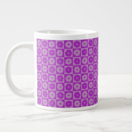Bloemblaadjes in stilte 01. Bloemmotief. Grote Koffiekop
