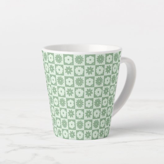 Bloemblaadjes in stilte 03. Bloemmotief. Latte Mok (Rechterhoek)