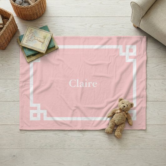 Bloemblad Roze en Witte Griekse Sleutel Monogram Fleece Deken
