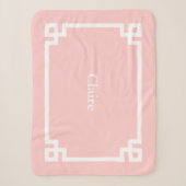 Bloemblad Roze en Witte Griekse Sleutel Monogram Sherpa Deken (Voorkant)