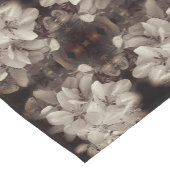 Bloembloesems zwart en witte Abstracte tinten Korte Tafelloper (Hoek)