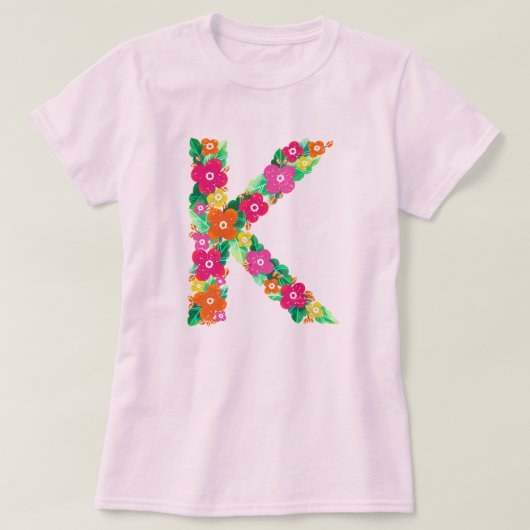 Bloembrief K vrouw basic T-shirt (Design voorkant)