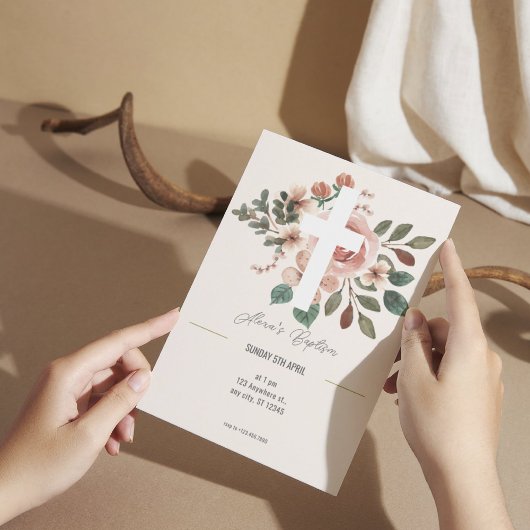 Bloemdoop uitnodiging met elegant kruis