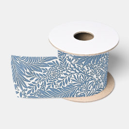Bloemen 19e Eeuw Patroon Blauw op Witte Achtergron Satijnen Lint