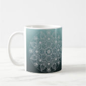 Bloemen, bladeren, witte kant, Floral Mandala op B Koffiemok (Links)