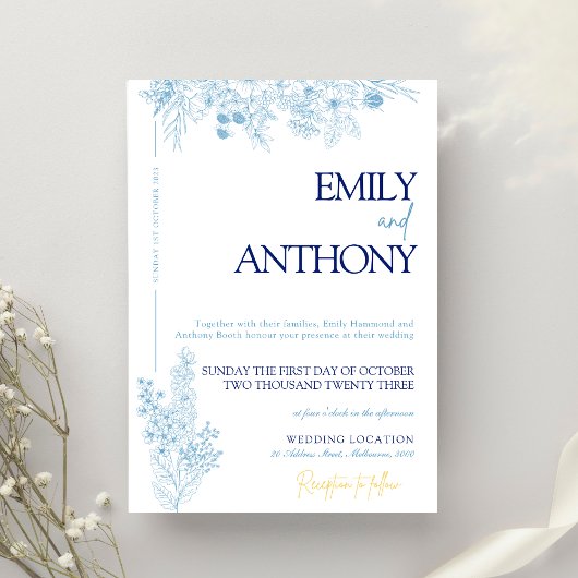 Bloemen blauw en wit bruiloft uitnodiging