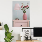 Bloemen | Bleke roze rozen op de nachtstand Poster (Thuiskantoor)