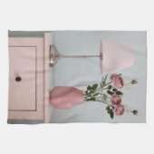 Bloemen | Bleke roze rozen op de nachtstand Theedoek (Horizontaal)