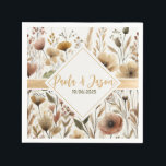 Bloemen bruiloft servet met gouden lint<br><div class="desc">Dit prachtig ontworpen servet heeft een elegant en zacht bloemmotief, ideaal voor bruiloften, vrijgezellenfeesten en vrijgezellenfeesten. De aardse tinten en delicate bloemen voegen een romantische, tijdloze touch toe, terwijl de aanpasbare tekst in het midden het persoonlijk maakt voor het paar of evenement. Dit servet is niet alleen een aanvulling op...</div>